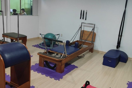 Imagem 1 da galeria do parceiro Studio Cardio Pilates