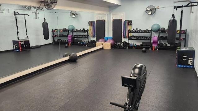 Image 1 from Dee Fitness partner gallery