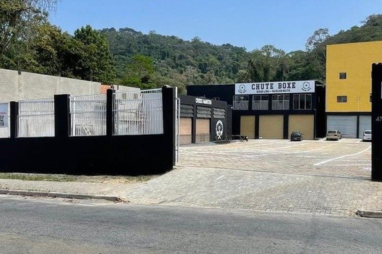 Imagem 2 da galeria do parceiro Chute Boxe Embu das Artes