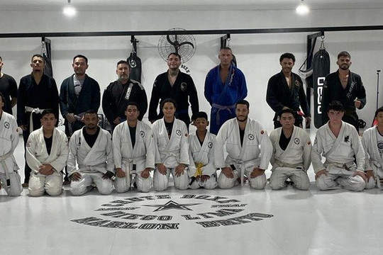 Imagem 3 da galeria do parceiro Chute Boxe Embu das Artes