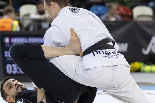 Immagine 3 dalla galleria del partner FLOW GYM