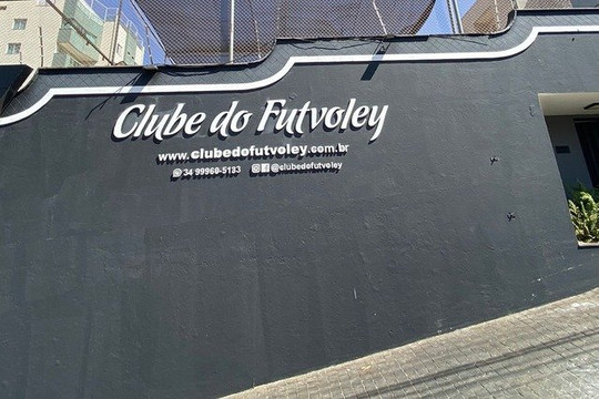 Imagem 2 da galeria do parceiro Clube Do Futvoley Quadra de Areia