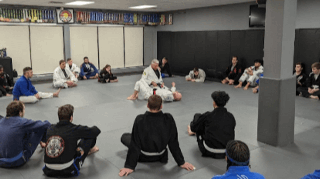 Image 3 de la galerie du partenaire Platinum Training Facility