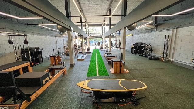 Imagem 3 da galeria do parceiro Studio Mormaii - Macaé