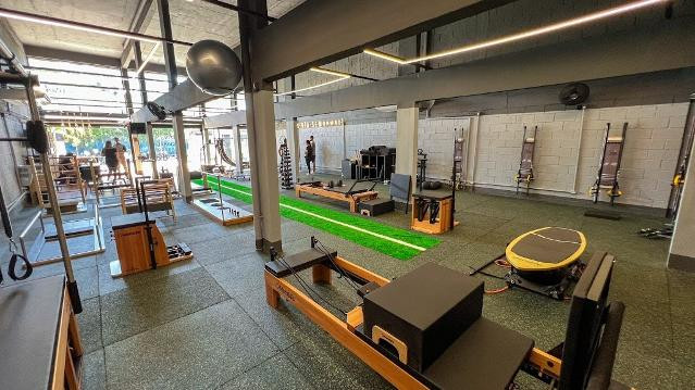 Imagem 1 da galeria do parceiro Studio Mormaii - Macaé