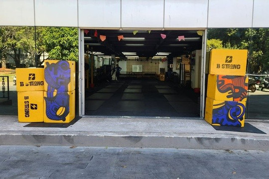 Imagem 2 da galeria do parceiro B Strong