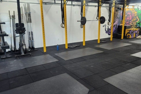 Imagem 3 da galeria do parceiro B Strong