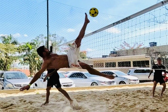 Imagem 2 da galeria do parceiro CTL - Centro de Treinamento e Lazer Papel Futevôlei