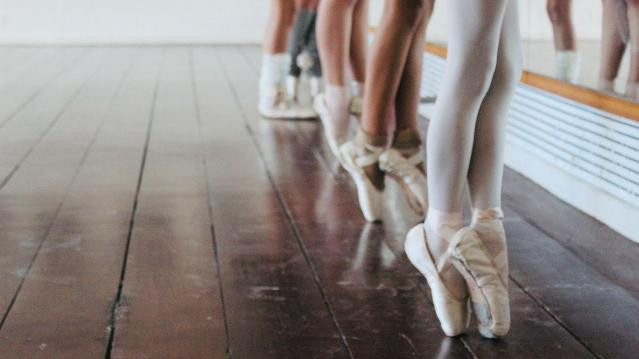 Imagem 1 da galeria do parceiro StudiuS Centro de Danças e Teatro