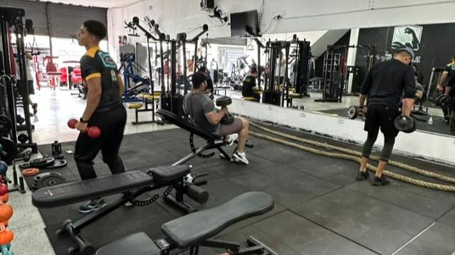 Imagem 3 da galeria do parceiro Rainhos Gym2