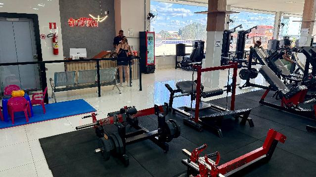 Imagem 2 da galeria do parceiro Top Gym IV