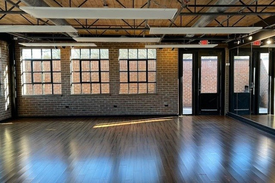 Image 1 from Y2 Yoga Dilworth partner gallery