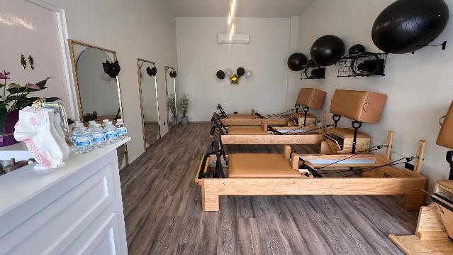 Imagen 1 de la galería del partner Reborn Pilates studio