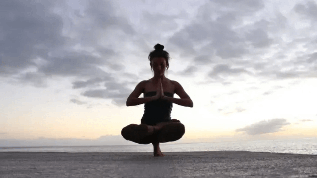Bild 2 von Lerne Yoga leben @Blankeneser Hauptstraße Partnergalerie