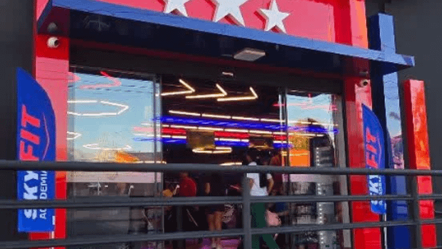 Imagem 2 da galeria do parceiro SKYFIT ACADEMIA WALL FERRAZ