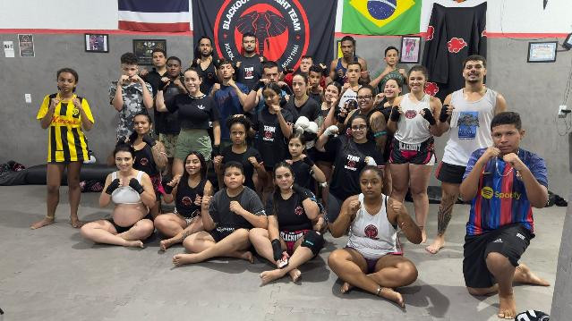 Imagem 3 da galeria do parceiro Blackout Thai Fight Team
