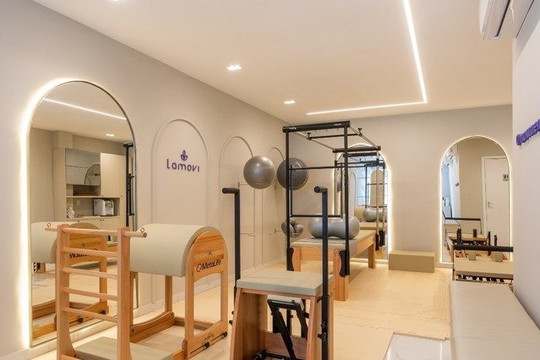 Imagem 1 da galeria do parceiro LAMOVI CLINICA DE PILATES LTDA