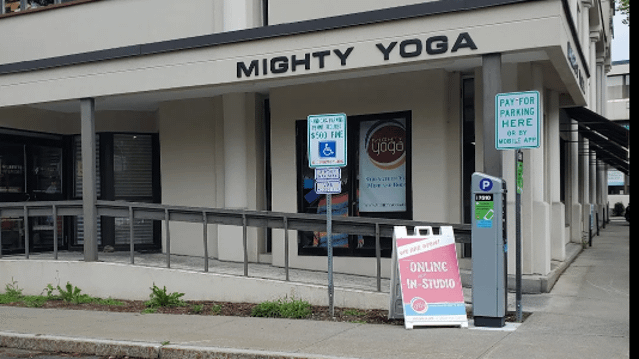 Image 2 from Mighty Yoga Hanover partner gallery