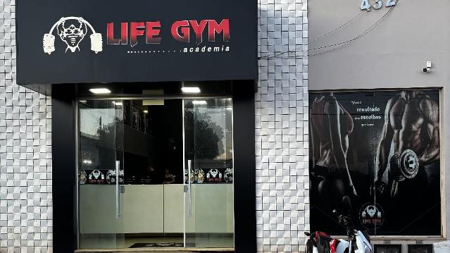 Imagem 2 da galeria do parceiro Life Gym Academia