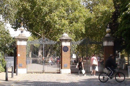 Image 2 from Eastside Outdoor Fitness - Victoria Park partner gallery