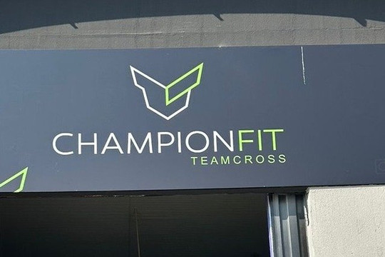 Imagem 1 da galeria do parceiro Academia Champion Fit - Team Cross