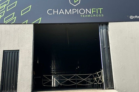 Imagem 2 da galeria do parceiro Academia Champion Fit - Team Cross