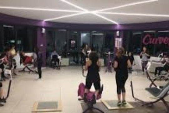 Immagine 3 dalla galleria del partner Curves Villanova
