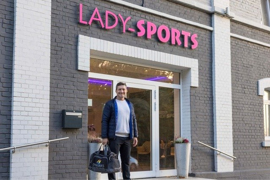 Bild 2 von DOMINIKS Lady-Sports Partnergalerie