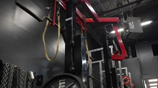 Image 3 from Breezeway Fitness partner gallery