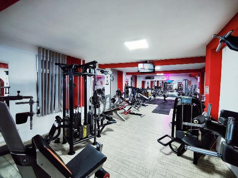 Imaginea 3 din Urban Fithouse galeria partenerului