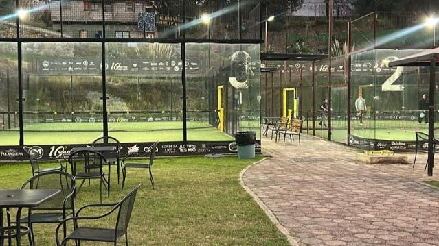 Imagen 3 de la galería del partner Vairo Padel Club