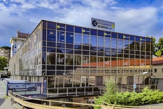 Immagine 2 dalla galleria del partner Fit Express Monza Villa Reale