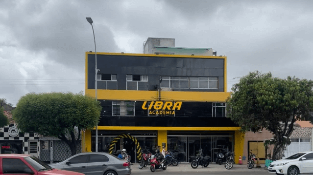 Imagem 2 da galeria do parceiro Libra Academia Aerofitness