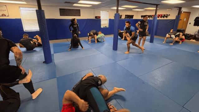 Image 1 from Combate Mixed Martial Arts partner gallery