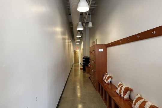 Image 3 from barre3 partner gallery