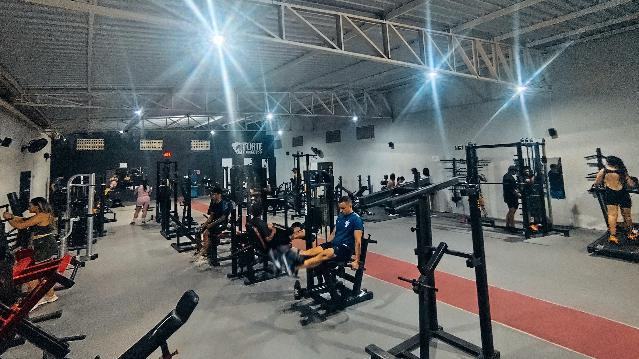 Imagem 1 da galeria do parceiro Academia New Health - Unidade Angorá