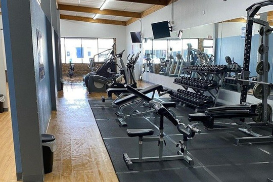 Image 1 from Holyoke Fitness Club partner gallery