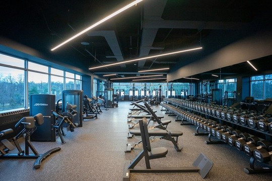 Image 1 from FIELDHOUSE partner gallery