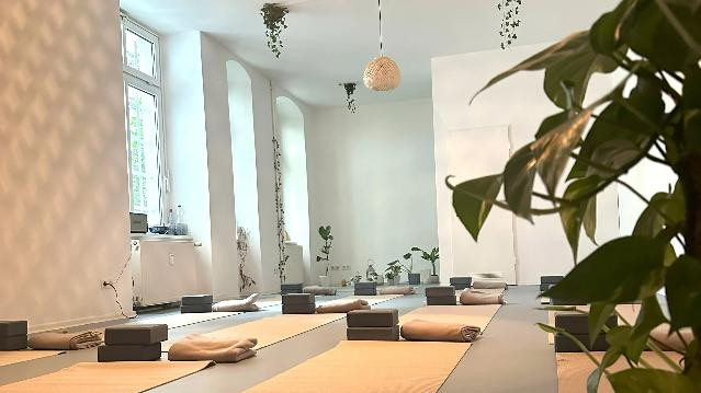 Bild 2 von Yogis Mindful Moments Partnergalerie