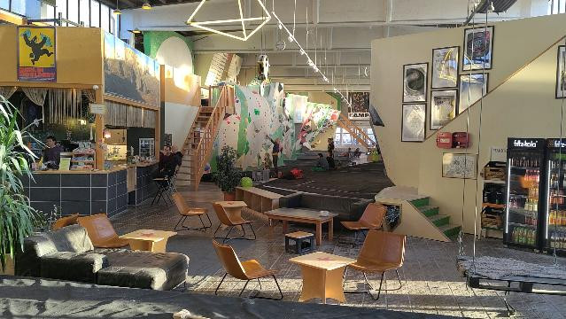 Bild 3 von Ostbloc Partnergalerie