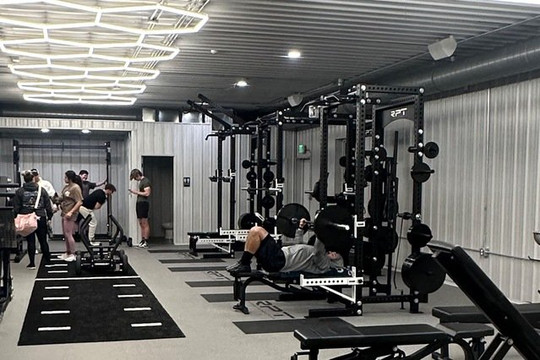 Image 1 from The Compound 247 Strength & Fitness partner gallery