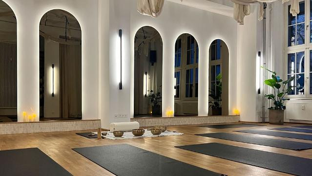 Bild 1 von Hale.Now - Prenzlauer Berg Pilates Reformer Partnergalerie