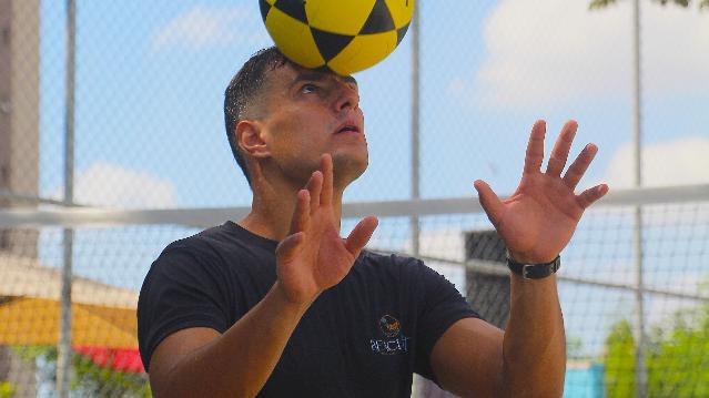 Imagem 3 da galeria do parceiro Beach Set Arena Bar