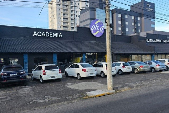 Imagem 2 da galeria do parceiro PhD Sports - Lages
