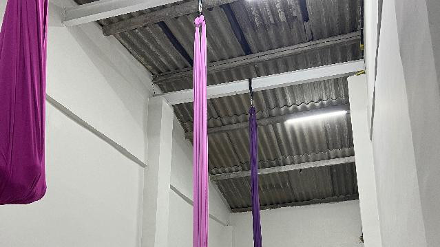 Imagem 1 da galeria do parceiro Best Inverted | Estúdio de acrobacias aéreas