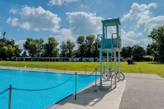 Bild 3 von Freibad Brentanobad Partnergalerie