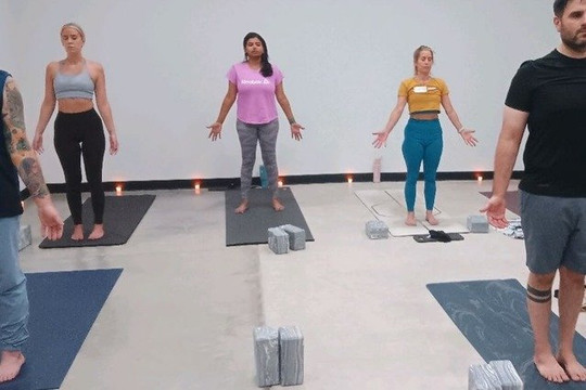 Image 3 from Evolve Yoga Lounge partner gallery