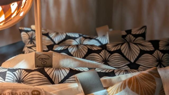 Bild 2 von barfuss yoga Partnergalerie