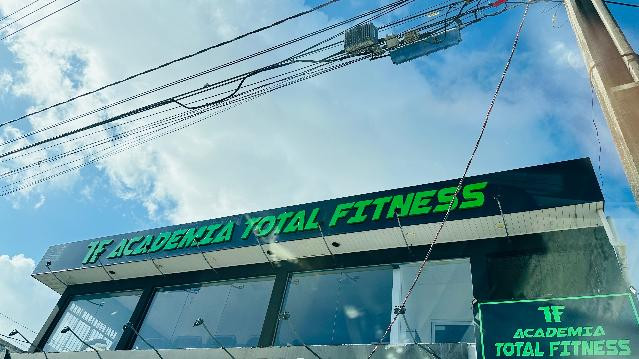 Imagem 2 da galeria do parceiro Academia Total Fitness - Unidade Siqueira Campos