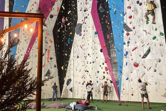Imagen 1 de la galería del partner Rock n Wall Outdoor Climbing